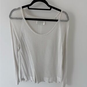Women’s White Mesh Long-Sleeve Scoop Neck Top